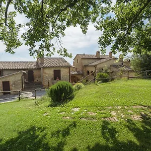  Vakantieboerderij Cerreto